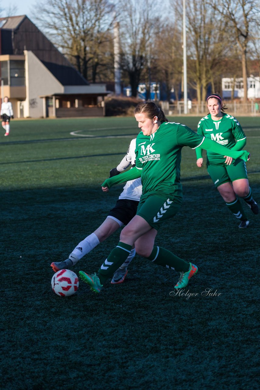 Bild 156 - Frauen SG Holstein Sued - SV Gruenweiss-Siebenbaeumen : Ergebnis: 0:2